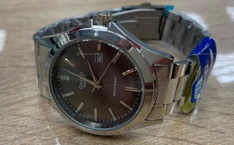 Часы  Casio hyx