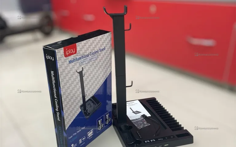 вертикальня подставка с охлаждением PS5