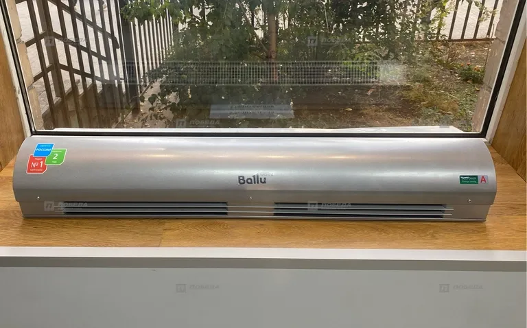 Тепловая завеса Ballu BHC-L10S06-M