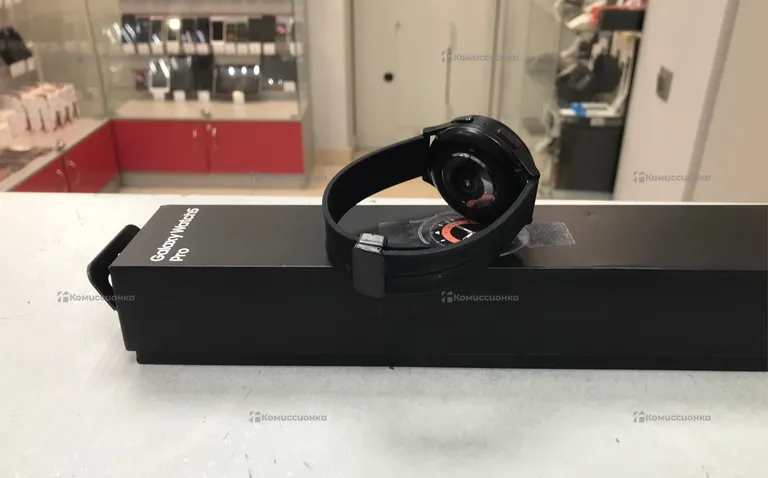 Часы  Samsung Watch 5 pro