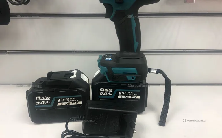 Гайковерт аккумуляторный Makita M6 M22