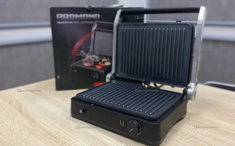 Гриль REDMOND SteakMaster RGM-M822, Черный/сталь (с)