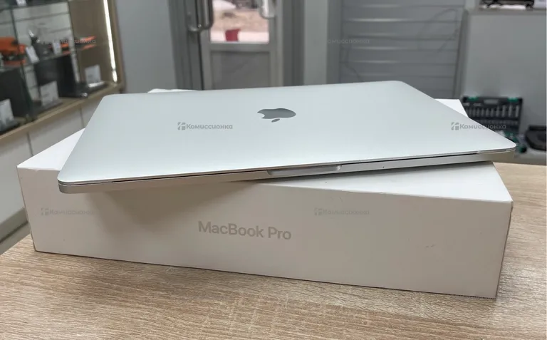 Ноутбук  Macbook Pro 13-inch 2017