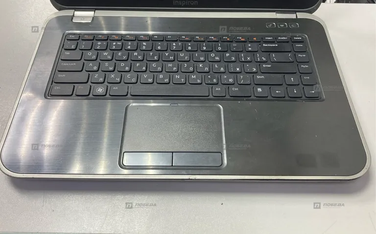 Ноутбук Dell inspirion 5520