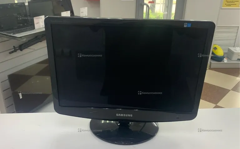 Монитор Samsung SyncMaster 932GW