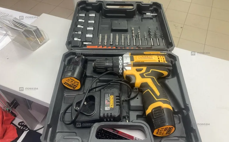 Дрель Шуруповерт Dewalt Реплика