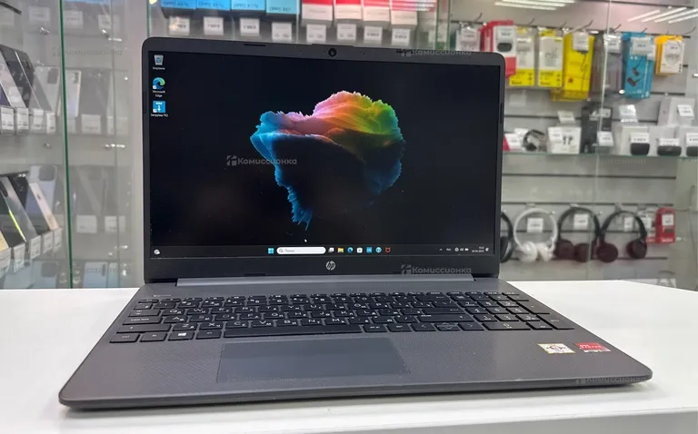 Ноутбук HP 15S