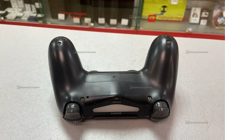 PS4. Геймпад PS4
