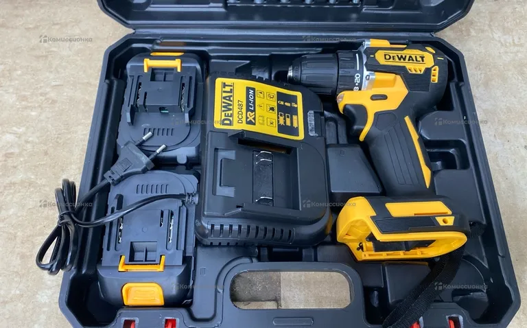 дрель шуруповерт Dewalt набор реплика