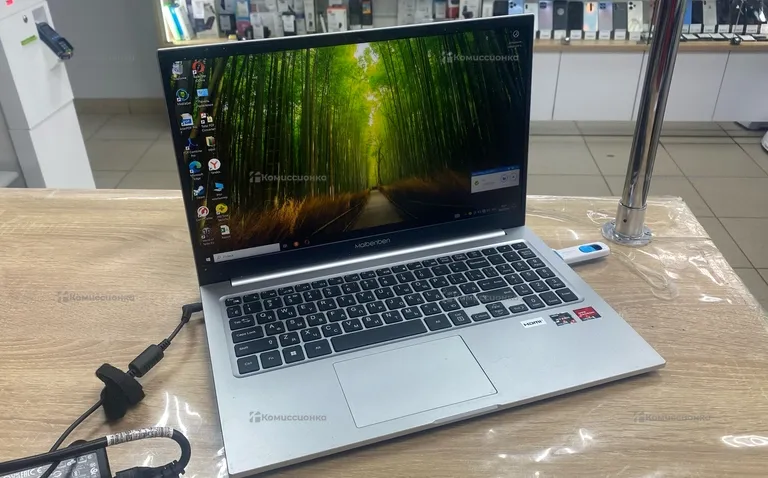 Ноутбук Maibenben M557