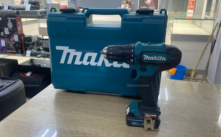 Аккумуляторный Дрель шруповерт makita DF333D