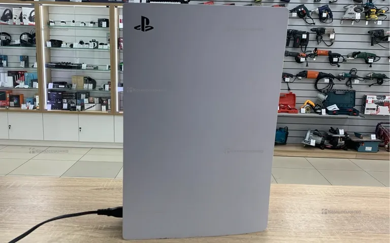 Приставка PS5 PS5 с дисководом.