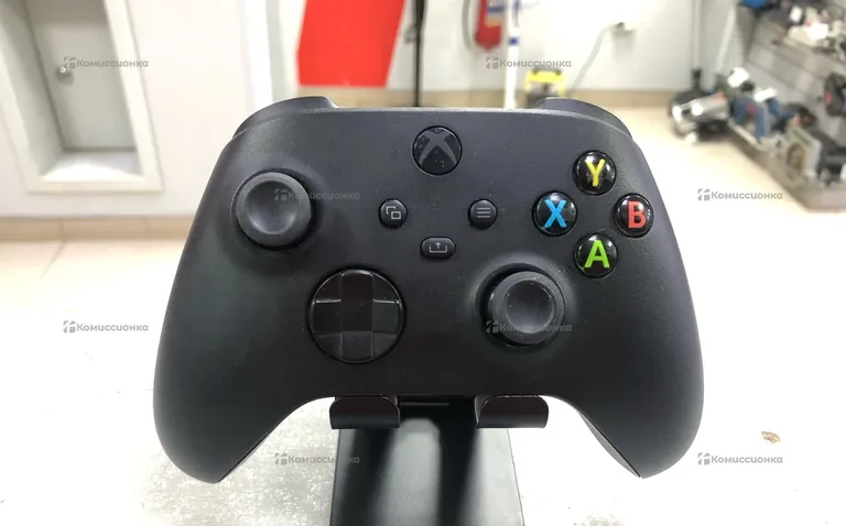 Геймпад Xbox (с аккумулятором)