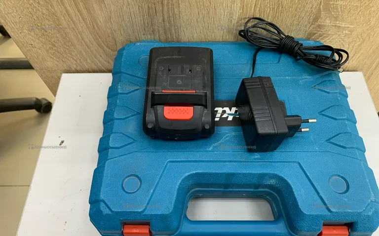 Шуруповерт Makita реплика