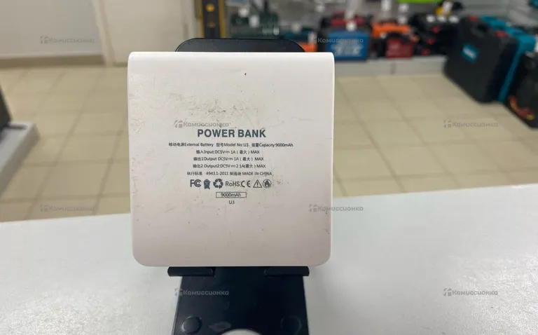 Power Bank  белый