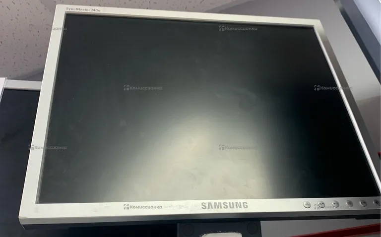 Монитор Samsung SyncMaster 710V