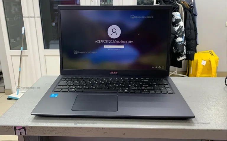Ноутбук Acer EX215-32-P2A8