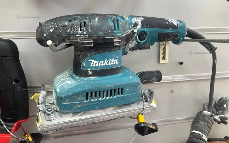Плоскошлифовальная машина makita BO3711