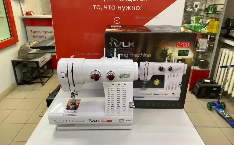 Швейная машина  VLK Napoli 2700