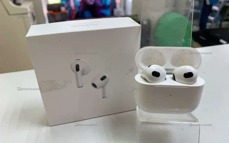 Apple AirPods 2