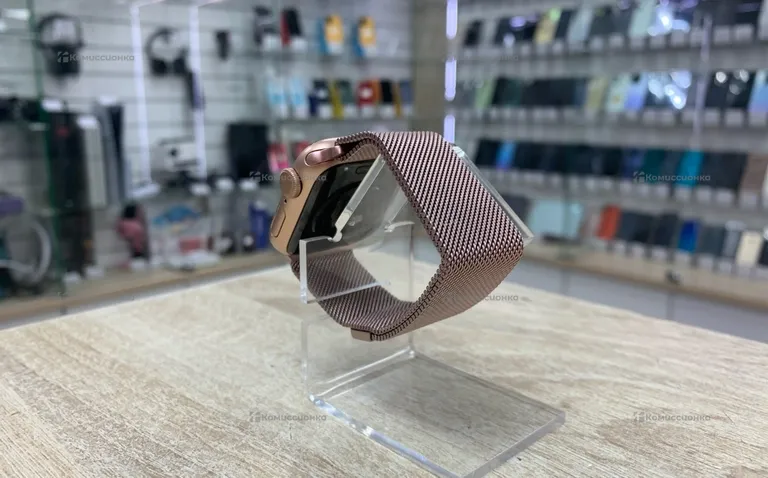 Часы  Apple Watch SE 40mm