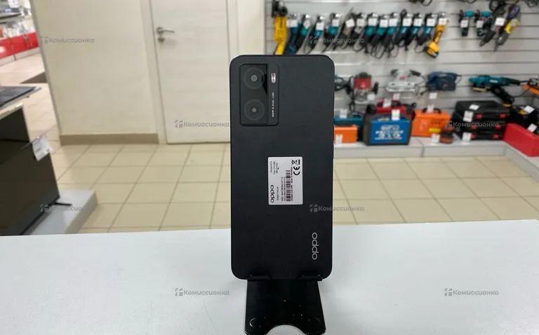 Oppo А57 8256  GB