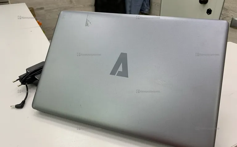 Ноутбук  azerty
