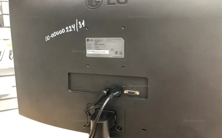 Монитор LG 24MP400-B