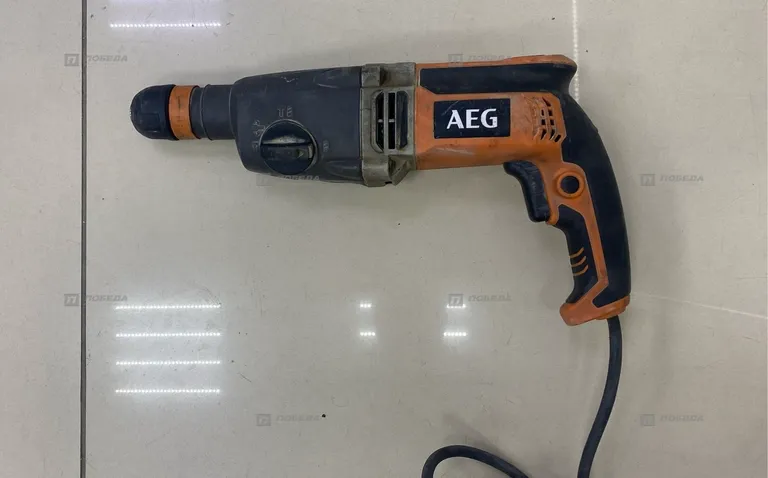 Перфоратор AEG KH 28 Super XE