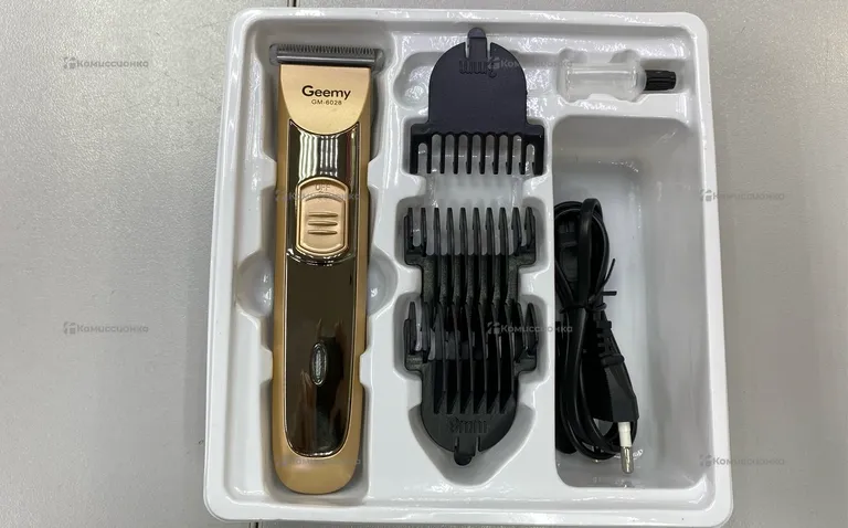 Машинка для стрижки Geemy GM-6028