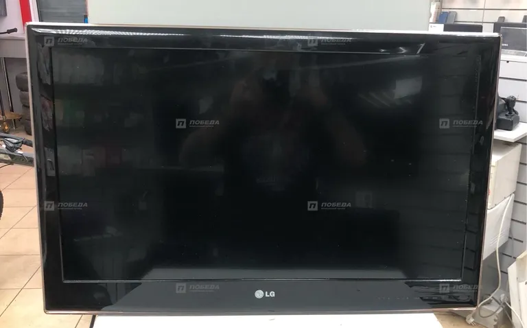 LG 32LV2500