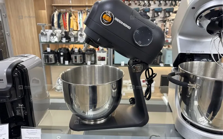 Кухонная машина Redmond RKM-4021