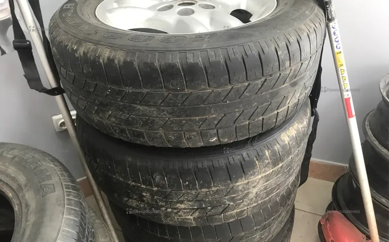 Колеса  Резина cood year wrangler r18