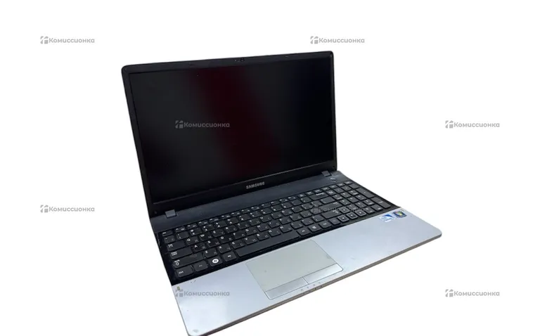 Ноутбук Samsung 300E