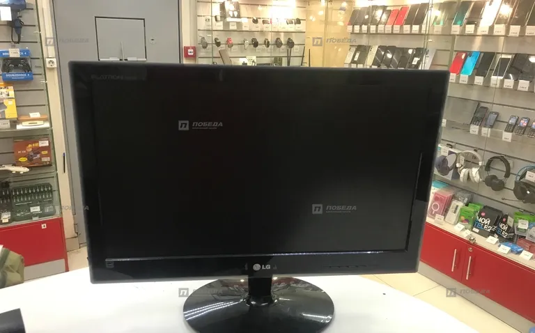 LG Flatron E2240S
