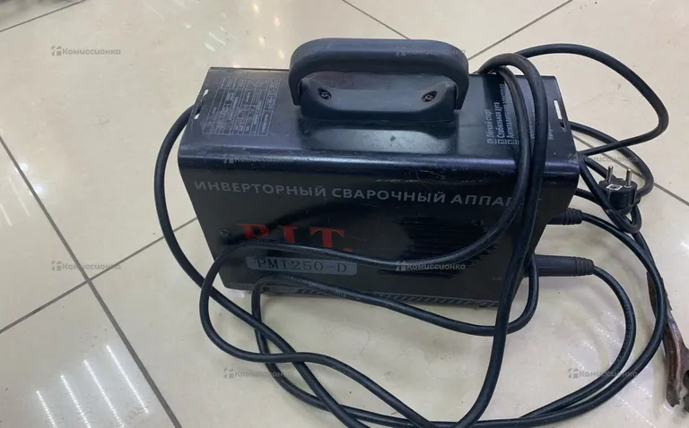 Сварочный аппарат инверторный P.I.T. PMI250-C