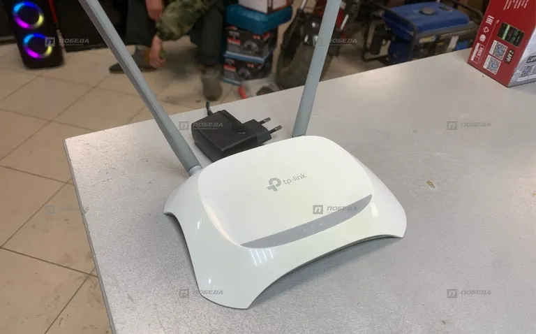 Роутер TP-Link WR840