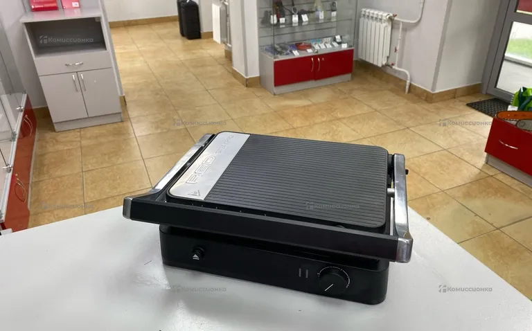 Электрогриль red steakpro rgm-m804