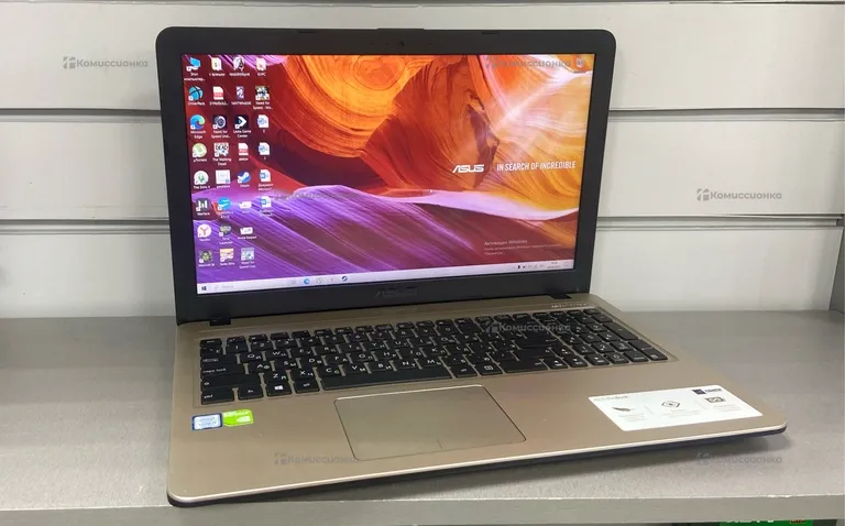 Ноутбук ASUs r540u