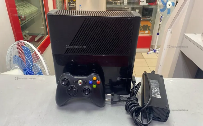 Приставка Xbox Xbox 360 E (500gb)