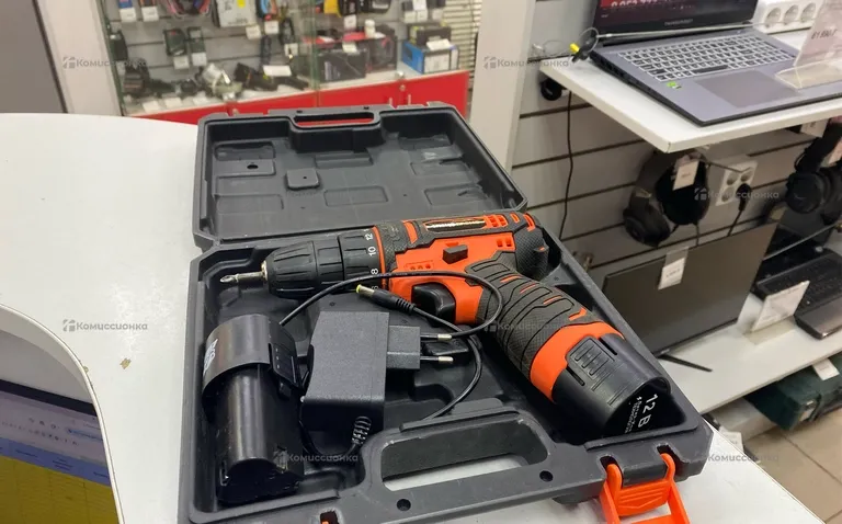 Шуруповерт спец 12v
