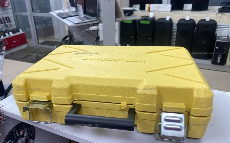 Перфоратор SDS-Plus HRH0822RE