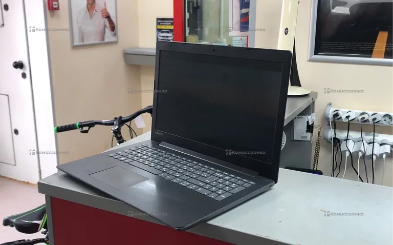 ноутбук Lenovo