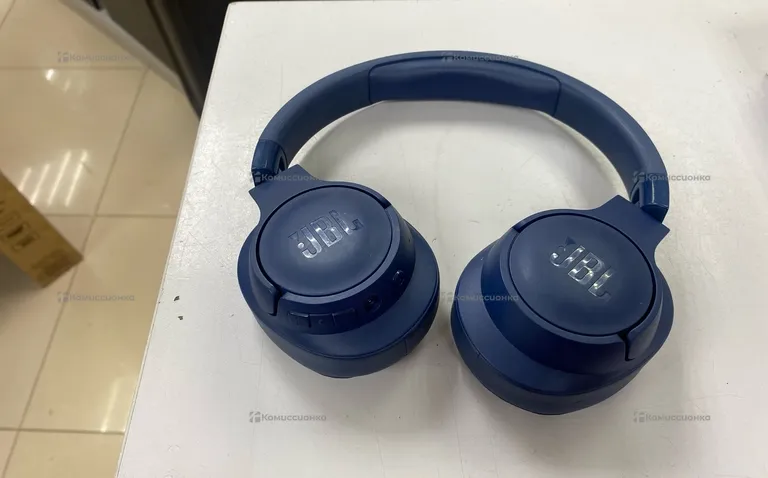 Наушники   JBL Tune 720BT