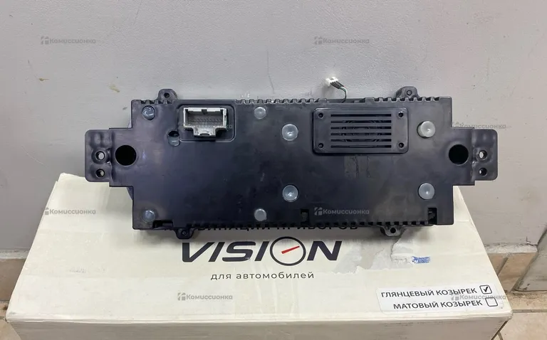 Цифровая панель Vision GPS для Vesta