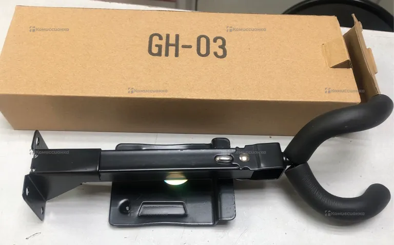 Держатель настенный для гитары gh-03