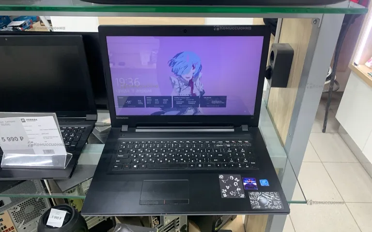 Ноутбук  lenovo 80QH