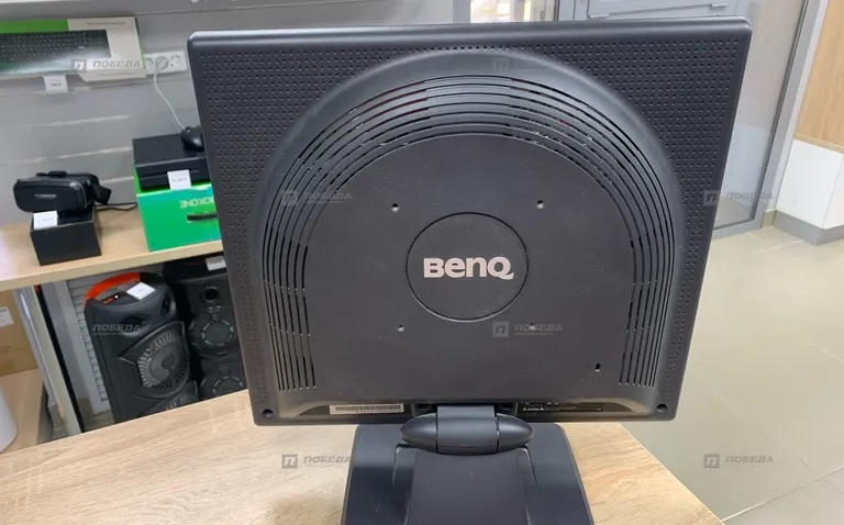 монитор BenQ q7c3