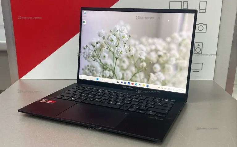 Ноутбук  ASUS Zenbook UM3402YA