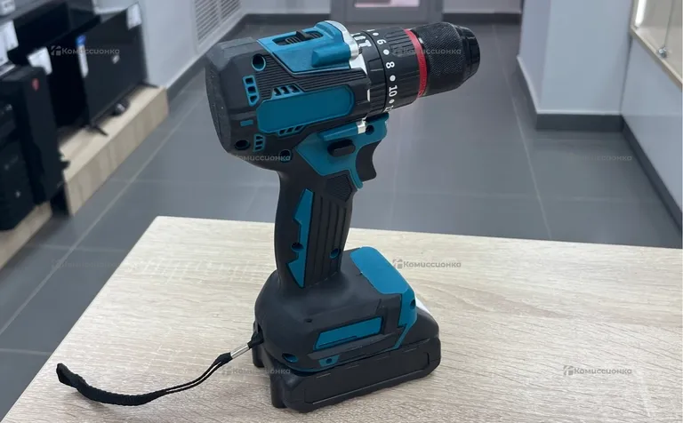 Дрель шуруповерт Makita реплика
